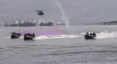 Στη φωλιά των Καταδρομών «ΚΕΕΔ» ο Σέρβος Υπουργός Άμυνας ! (εντυπωσιακές φώτο ) 20 196W7842