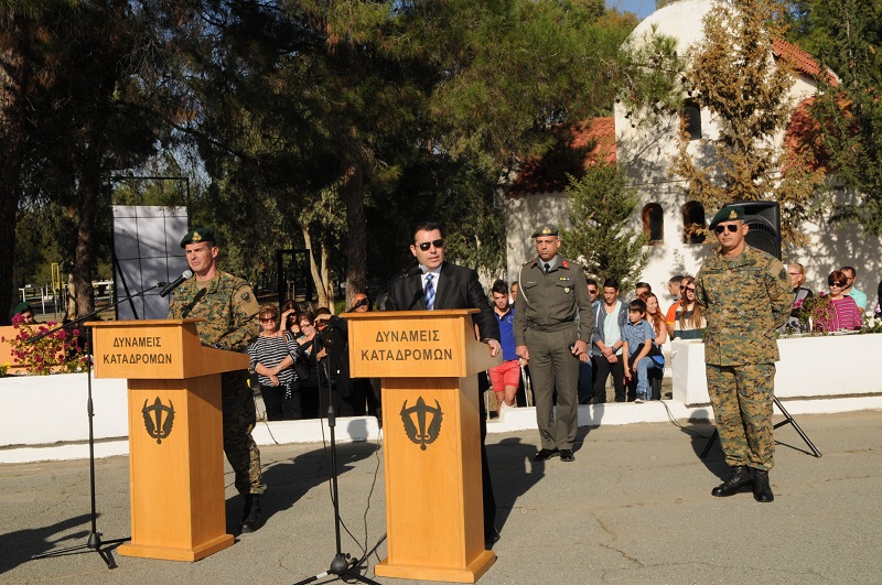 O ΥΠΑΜ απένειμε τα πράσινα μπερέ στους νέους Σταυραετούς της Κύπρου!!(φωτο)