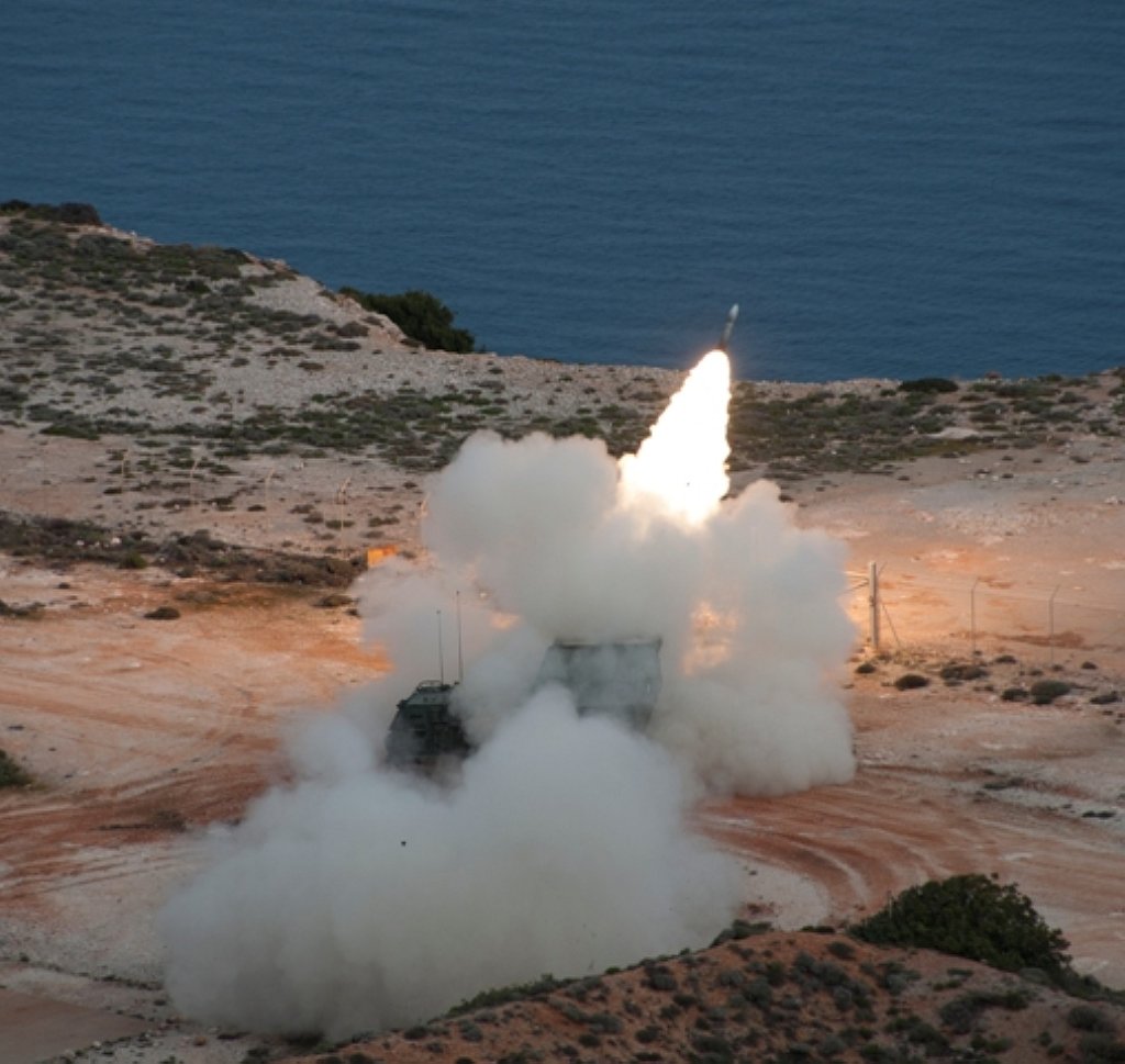 Έβρεξε βομβίδια ,φωτιά & πυραύλους στο Κρητικό  πέλαγος!! (photo)   Tα εύσημα απο τον Α/ΓΕΕΘΑ