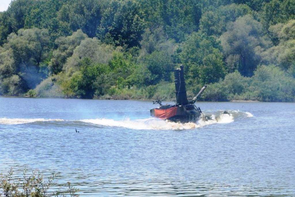 Μαζική και «βίαια διάβαση του Ποταμού Έβρου» απο τις Δυνάμεις της 3ης Μ/Κ ΤΑΞ! (φώτο) - Εικόνα9 Μαζική και «βίαια διάβαση του Ποταμού Έβρου» απο τις Δυνάμεις της 3ης Μ/Κ ΤΑΞ! (φώτο) - Εικόνα9