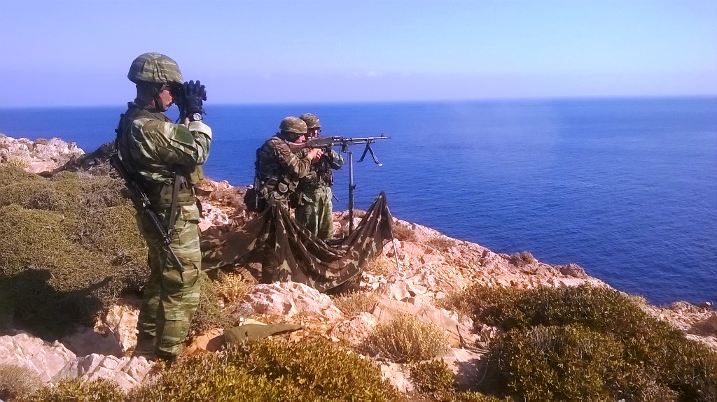 Τα Κομάντο της «1ΗΣ ΜΑΛ» βγήκαν Παγανιά μαζί με …Τα «Βαριά» ! (φώτο) - Εικόνα4 Τα Κομάντο της «1ΗΣ ΜΑΛ» βγήκαν Παγανιά μαζί με …Τα «Βαριά» ! (φώτο) - Εικόνα4