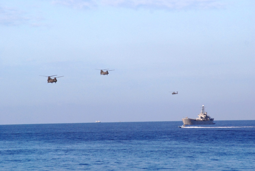 Εδώ χτύπησε η Ελληνική λαίλαπα…Χαλασμός κόσμου στη Χίο… Εντυπωσιακές εικόνες. - Εικόνα9 Εδώ χτύπησε η Ελληνική λαίλαπα…Χαλασμός κόσμου στη Χίο… Εντυπωσιακές εικόνες. - Εικόνα9