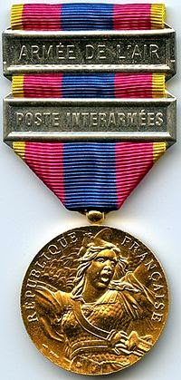 200px-Medaille_de_la_defense_nationale_or