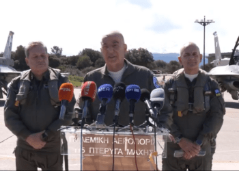 Γιατί ο Δένδιας και οι Αρχηγοί πέταξαν στην “Τουρκική ΝΑΥΤΕΧ” …Σπάζοντας τον Τσαμπουκά των Τούρκων;