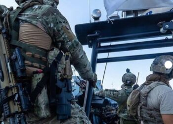 Ο Στρατηγός Τσιτσικώστας οργάνωσε την Άσκηση «PROTEAS – 03»…Μεταξύ ΟYΚ της Κύπρου & των (SEALs) των ΗΠΑ (φωτό & video)