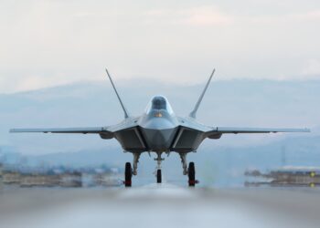 Πραγματοποιήθηκε η πρώτη πτήση του Τουρκικού “Μαχητικού KAAN”(video)