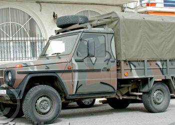 Καταγγελία για την Συντήρηση των Στρατιωτικών Οχημάτων απο Ιδιώτες