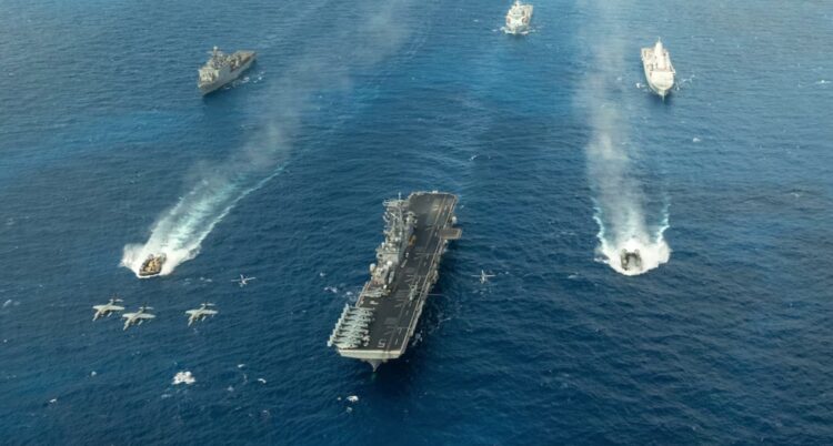 Κατάρριψη πυραύλου Επιφανείας -Αέρος των Χούθι …Από τις ΗΠΑ