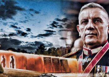 Στρατηγός Φλώρος :Πολύ σκληρός για να “τελειώσει”…Τι αναφέρει για Πέρασμά του  από το Πεντάγωνο και τα …”Μελλοντικά”  του Σχέδια”!!