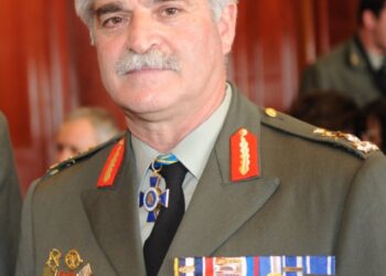 Έφυγε  ξαφνικά ο Στρατηγός Γεώργιος Νακόπουλος …Αρχηγός της Τάξεως ΣΣΕ 1977