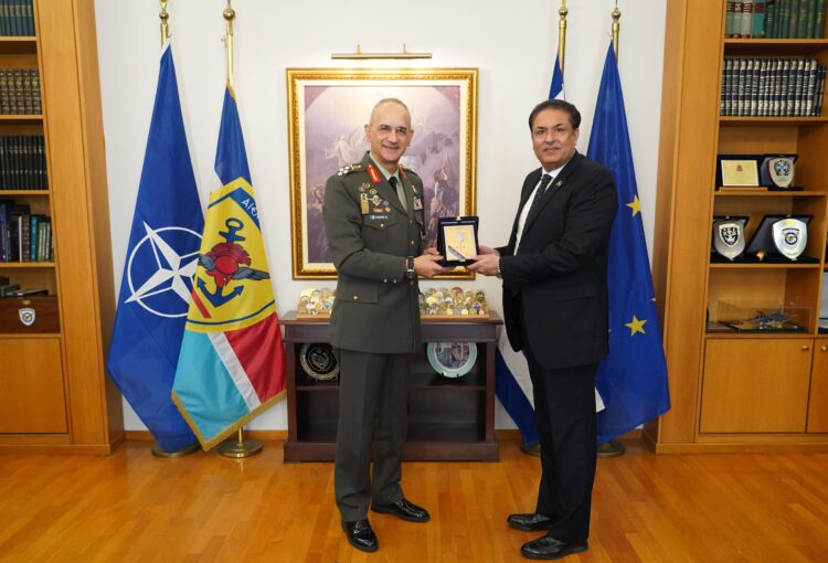 Συνάντηση του Αρχηγού ΓΕΕΘΑ με τον Πρέσβη του Πακιστάν στην Ελλάδα