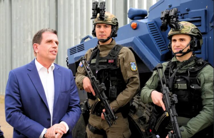 Μείωση λαθρομεταναστών στον Έβρο και μικρή …Αύξηση στη Κρήτη βλέπει ο Καιρίδηςς