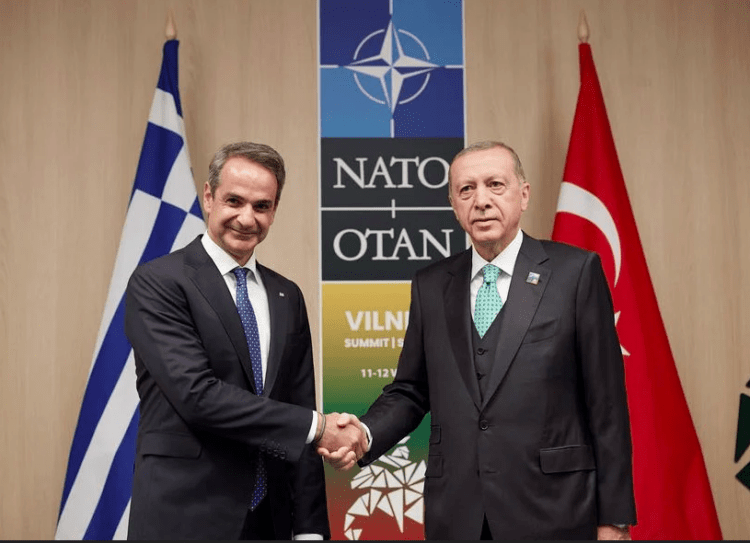 Σαμαράς : Βρωμάει απο μακριά …”Συνθηκολόγηση στα Ελληνοτουρκικά”