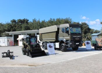 Παράδοση Μηχανημάτων Μηχανικού στη 98 ΑΔΤΕ …Απο την Περιφέρεια Βορείου Αιγαίου