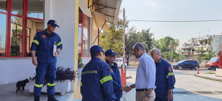 Πτέραρχος  ε.α Τουρνάς :Επαναπροσλαμβάνονται 741 εποχιακοί πυροσβέστες