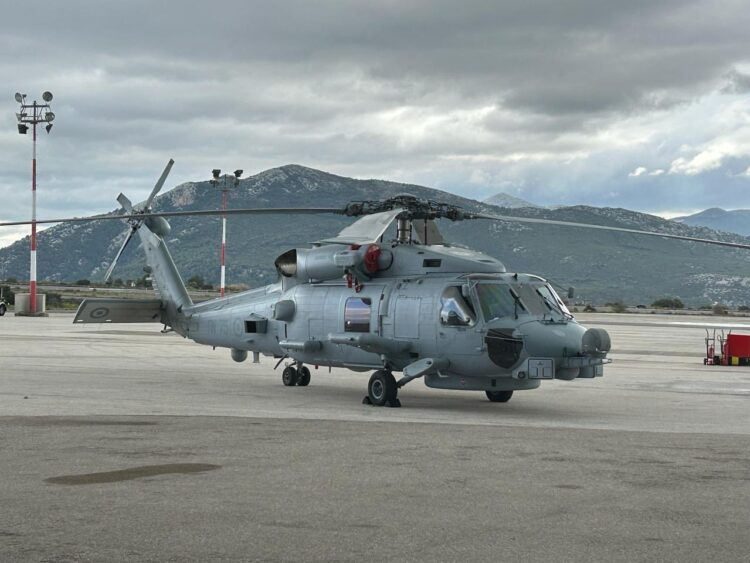 “Προσγειωμένος” στην Παραλαβή των 3 Ε/Π MH-60R Seahawk…Ο πρωθυπουργός (φωτό & vid)