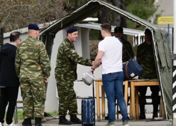 Μισθό 200 ευρώ έταξε στους Στρατευσίμους ο Κασσελάκης