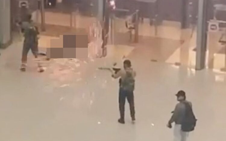 Βίντεο-ντοκουμέντο απο τους δράστες της Σφαγής να “θερίζουν το χώρο”