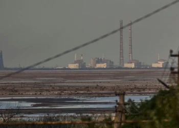 Ο ουκρανικός στρατός βομβάρδισε τον πυρηνικό σταθμό της Ζαπορίζια