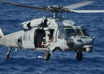 Στην εκπομπή “Με Αρετή και Τόλμη” τα υπερσύγχρονα ελικόπτερα «MH-60 ROMEO» του Π.Ν.