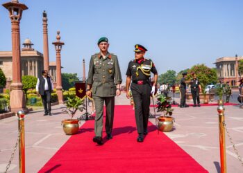 Επίσημη Επίσκεψη του Αρχηγού ΓΕΕΘΑ στην Ινδία – Υπογραφή Προγράμματος Στρατιωτικής Συνεργασίας των δύο χωρών