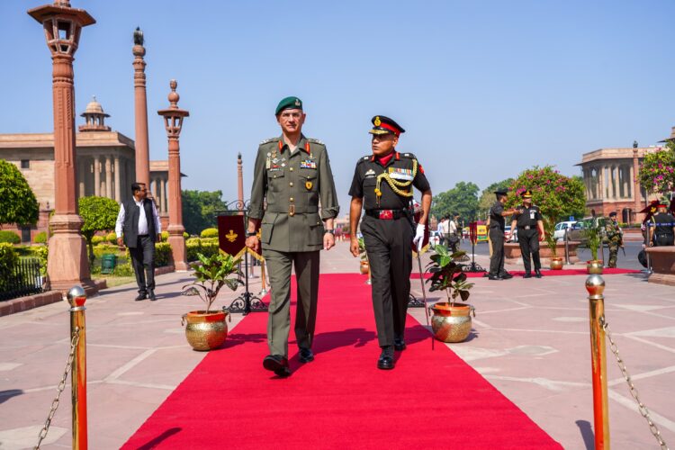 Επίσημη Επίσκεψη του Αρχηγού ΓΕΕΘΑ στην Ινδία – Υπογραφή Προγράμματος Στρατιωτικής Συνεργασίας των δύο χωρών