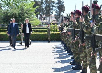 Συνάντηση ΥΕΘΑ με την Υπουργό Άμυνας της Ολλανδίας Kajsa Ollongren στη Λάρισα