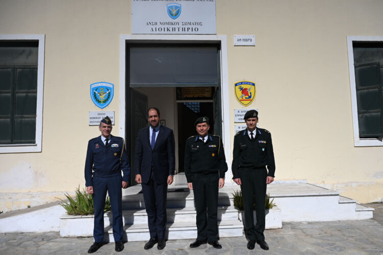 Στις Στρατολογικές Υπηρεσίες στο Ρουφ ο ΥΦΕΘΑ