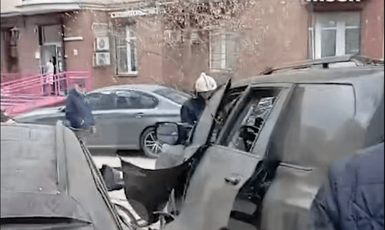 Ρωσία: Έκρηξη βόμβας στο ΙΧ πρώην Ουκρανού αξιωματικού της SBU που αυτομόλησε στη Μόσχα