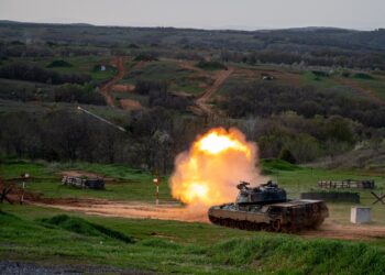 Βγήκαν &  τα Άρματα στον Έβρο (τυχαίο;)…. Με το σύνολο των Μονάδων του Δ΄ΣΣ  «ΘΡΑΚΗ» (vid)