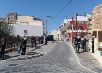 έφοδος της ΕΛ. ΑΣ σε υπο κατάληψη κτιρίων της 5ης Μεραρχίας