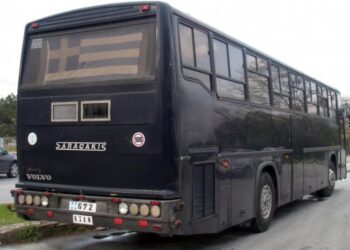 Τροχαίο με Στρατιωτικό Λεωφορείο στην Περιφερική οδό της Θεσσαλονίκης