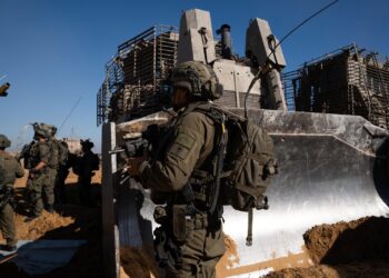 Tο Ισραήλ ανέπτυξε άρματα μάχης  στην ανατολική Τζαμπάλια