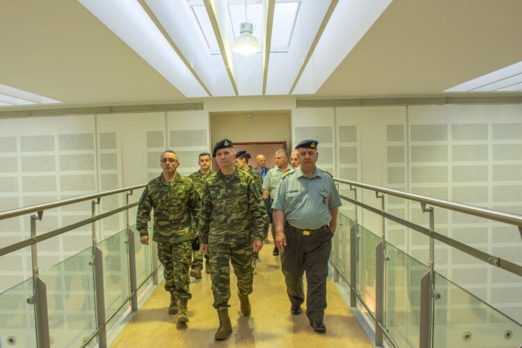 Επίσκεψη του Αρχηγού ΓΕΣ στο 424 ΓΣΝΕ