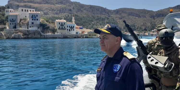 Επισκέψεις του Αρχηγού ΓΕΝ για Ανταλλαγή Ευχών με στελέχη του Πολεμικού Ναυτικού