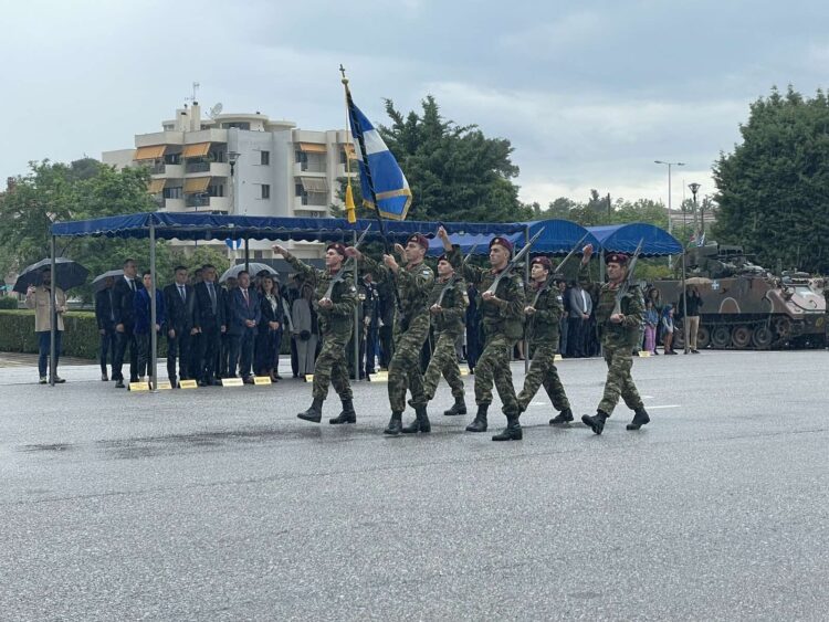 Με κάθε επισημότητα οι εορτασμοί για τον Άγιο Γεώργιο, προστάτη του Στρατού Ξηράς στην 1η Στρατιά (vid)