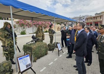 Στο νησί της Χίου ο Πρωθυπουργός …Ύμνος στις ένοπλες Δυνάμεις (video)