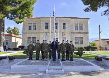 Στο 2/39 Σύνταγμα Ευζώνων (ΣΕ) στο Μεσολόγγι…Ο ΥΦΕΘΑ