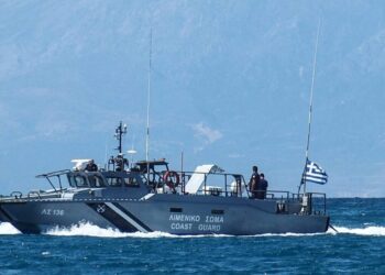 65 Λαθρομετανάστες εντοπίστηκαν ανοιχτά της Αστυπάλαιας