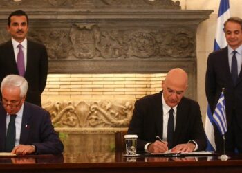 Υπογραφή συμφωνίας στρατιωτικής συνεργασίας Ελλάδας – Κατάρ