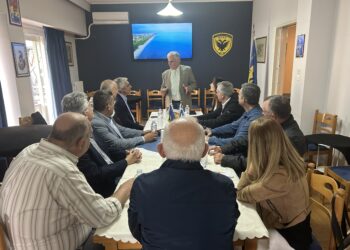 Τα είπε Ορθά-Κοφτά ο Πρόεδρος της ΕΑΑΣ Τρικάλων  στον …Τομεάρχη Άμυνας  Γ.Τσίπρα που όμως ήταν ενήμερος !! (vid)