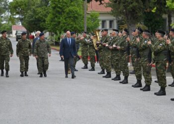 Επίσκεψη του ΥΕΘΑ Δένδια στην έδρα της XXIV Τεθωρακισμένης Ταξιαρχίας (1ο ΣΙ -«ΦΛΩΡΙΝΑ») στο Λιτόχωρο