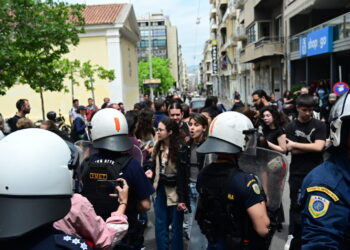 Στον Εισαγγελέα και οι 28 συλληφθέντες της Νομικής οι …9 Αλλοδαποί