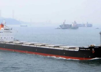 Χτυπήθηκε Ελληνόκτητο φορτηγό πλοίο στην Ερυθρά θάλασσα