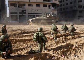 Άνοιξε το πέρασμα του Κερέμ Σαλόμ – Συνεχίζονται οι διαπραγματεύσεις με φόντο τους ισραηλινούς βομβαρδισμούς στη Γάζα