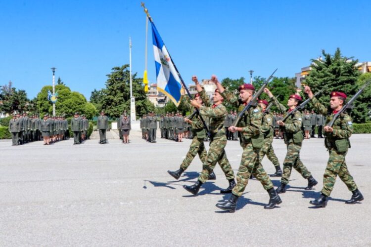 Τελετή για την επίδοση ξιφών σε Αξιωματικούς της 1ης ΣΤΡΑΤΙΑΣ /EU-OHQ