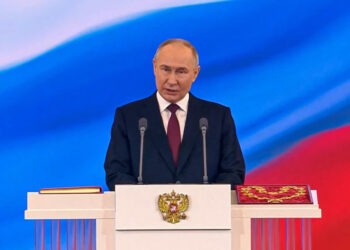 Ο Πούτιν ορκίστηκε για την 5η θητεία του και δήλωσε ανοιχτός για διάλογο με τη Δύση