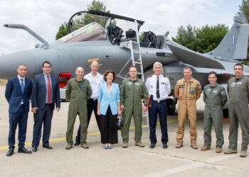 Επίσκεψη της Πρέσβειρας της Γαλλίας στην 114ΠΜ