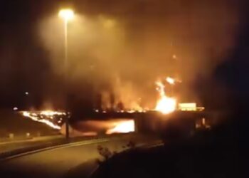 Εξερράγη βυτιοφόρο στον Ισθμό , διακοπή της κυκλοφορίας στη Ε.Ο (video)