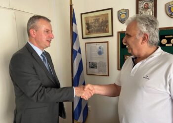 Το πέρασμα του Στρατηγού Ιντζέ υποψηφίου ευρωβουλευτή απο την ΕΑΑΣ Τρικάλων